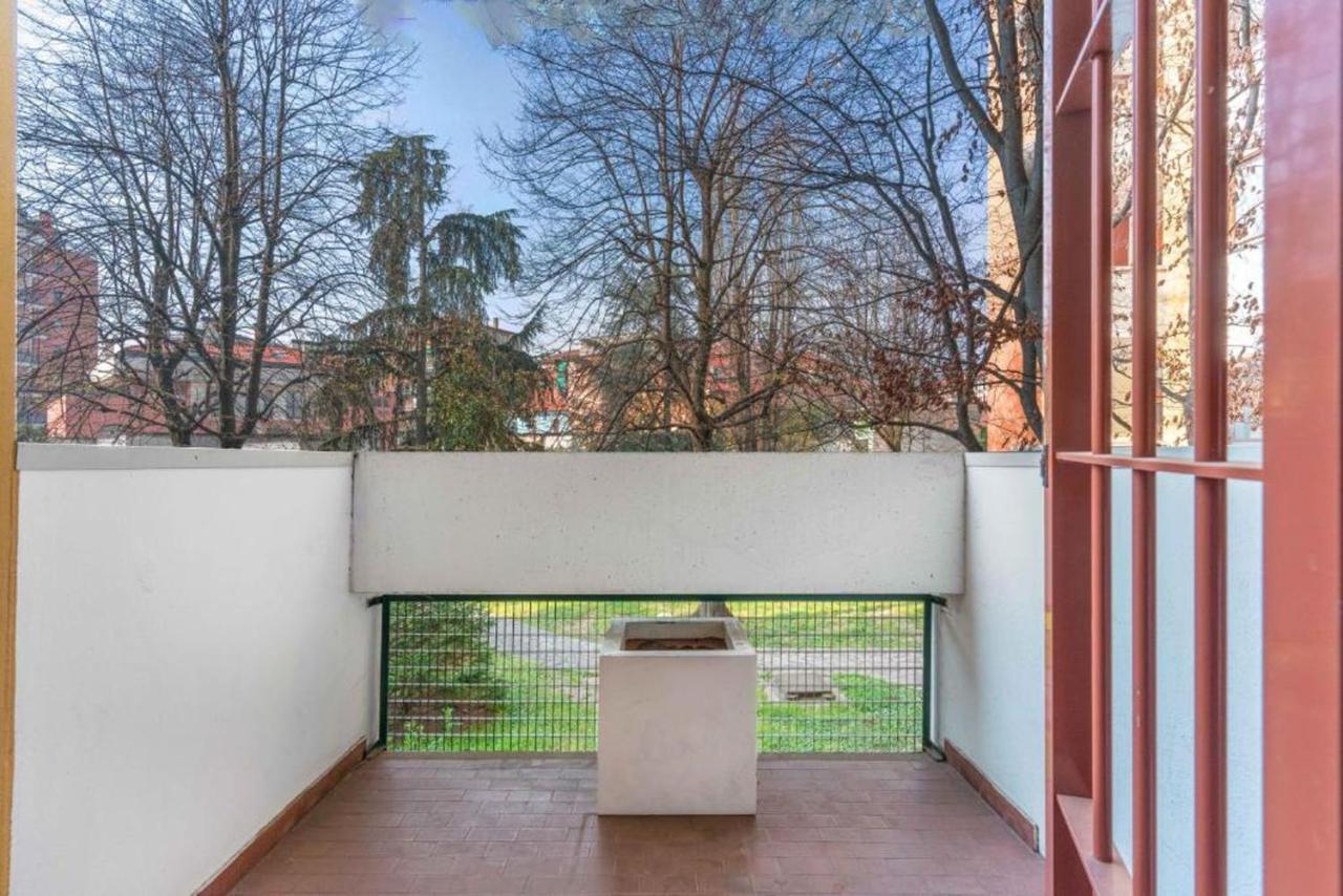 Appartamento Moncler House Navigli Milano Esterno foto